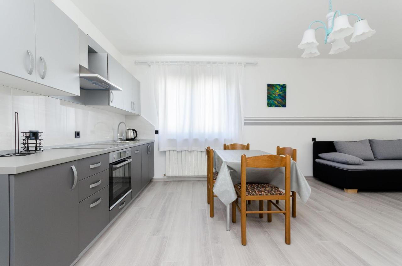 Apartments Slavica R Banjol Dış mekan fotoğraf