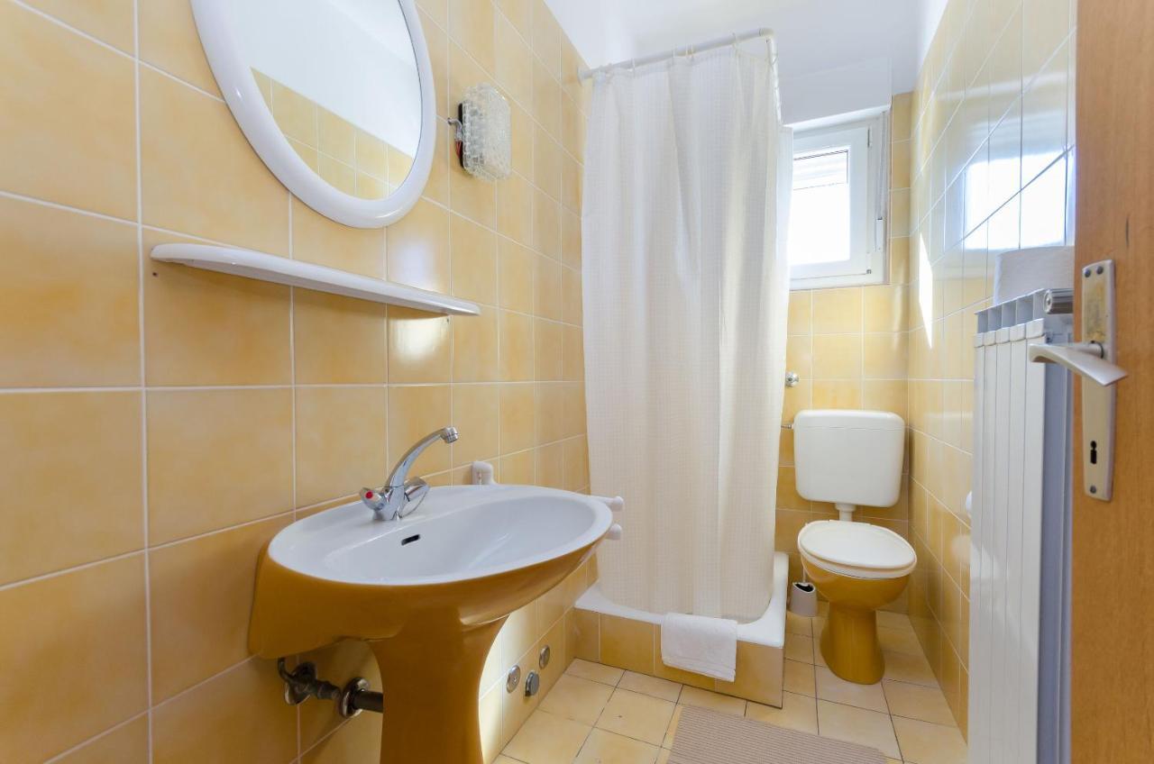 Apartments Slavica R Banjol Dış mekan fotoğraf
